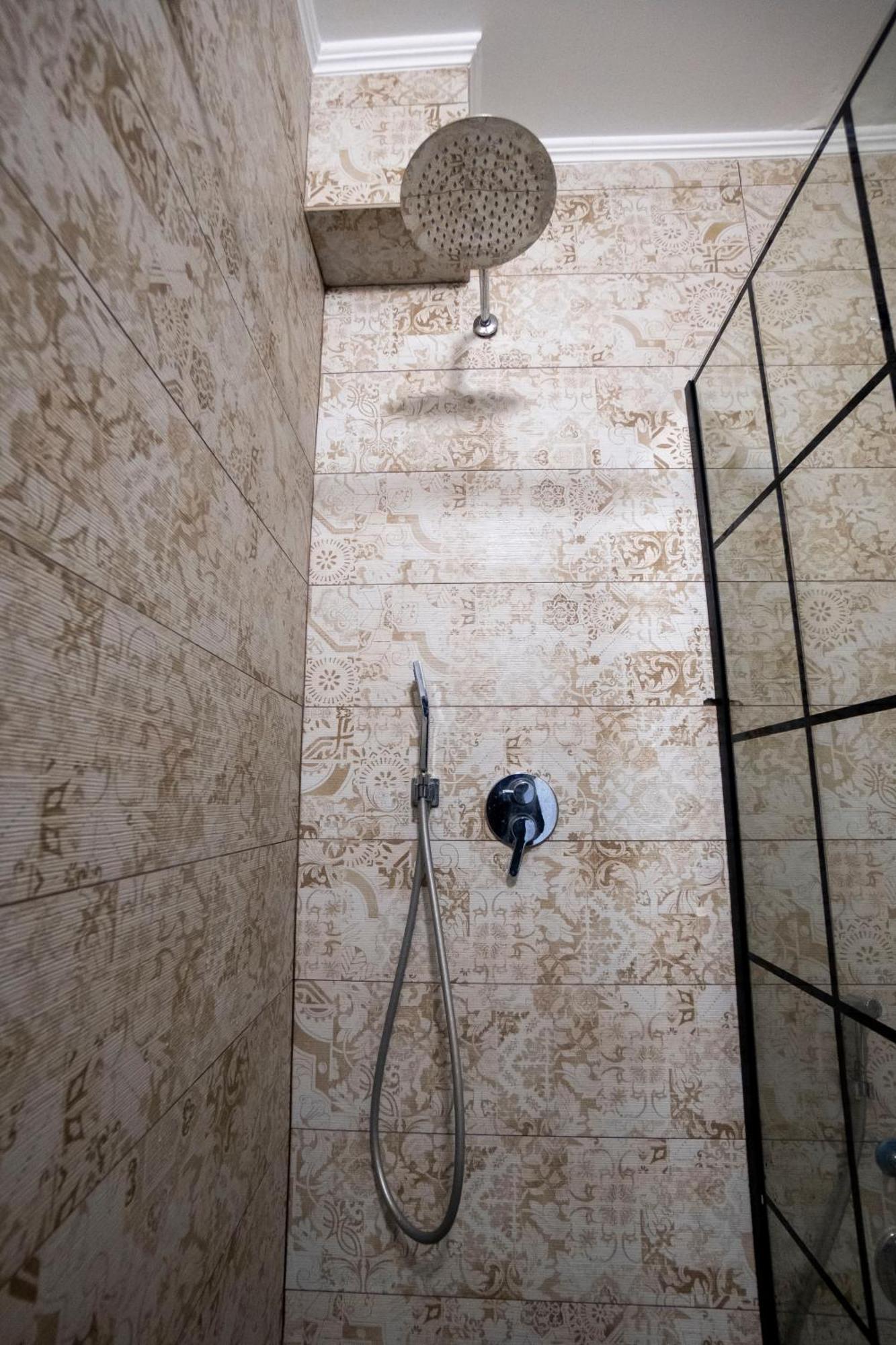 Tuttomondo Apartments 골렘 외부 사진